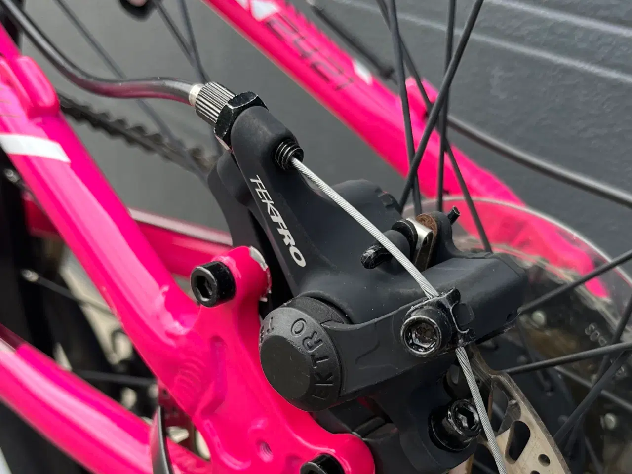 Billede 4 - Næsten ubrugt MTB 24”