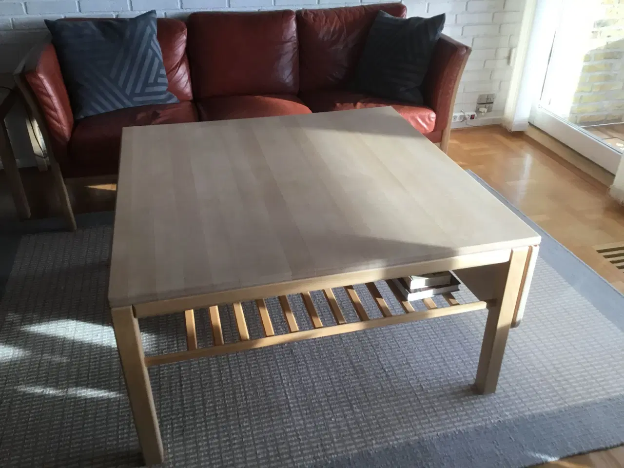 Billede 1 - Sofa bord Sæbebehandlet bøg 