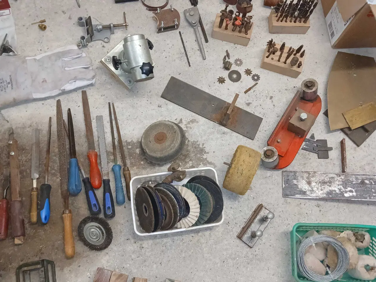 Billede 7 - Knivmager og drejeværksted