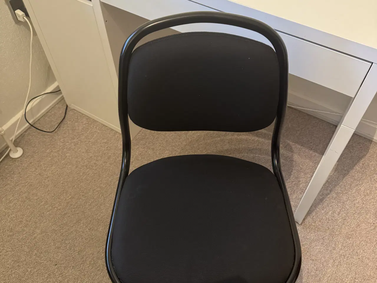 Billede 4 - Børne skrivebord med stol 