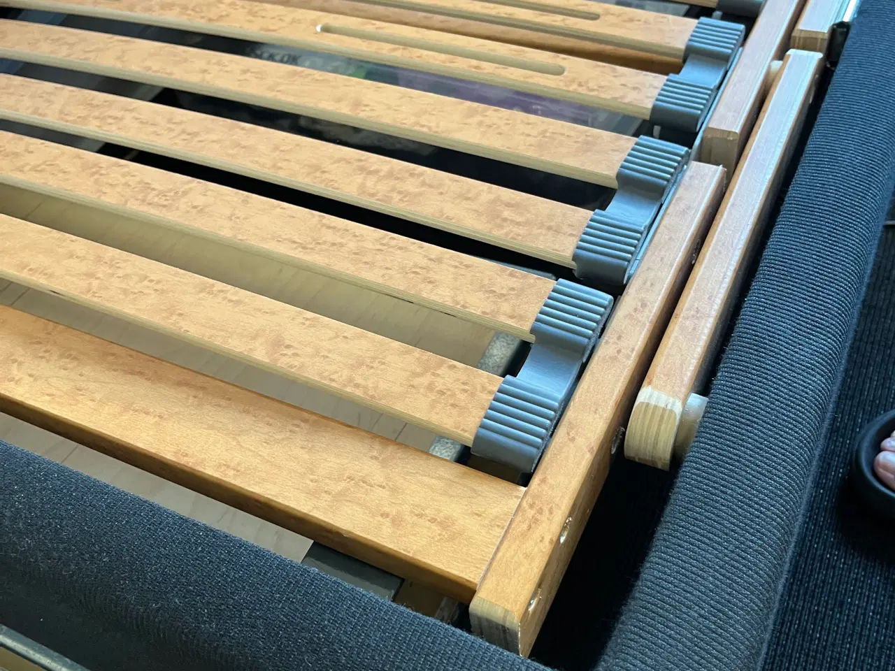 Billede 8 - Tempur elevationsseng og madras