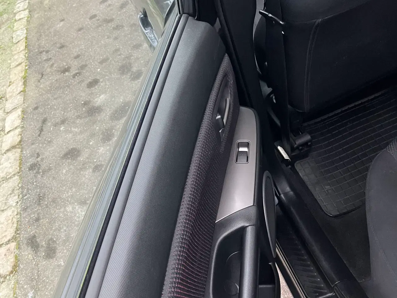 Billede 16 - Mazda 3 sedan med 2,0 nysynt km 155000