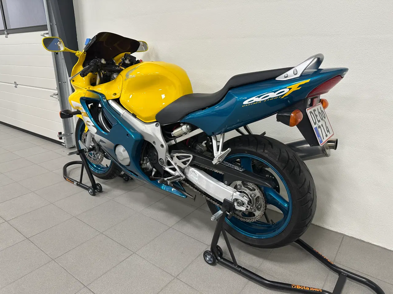 Billede 3 - Honda CBR600F (F4) Ultima Light 