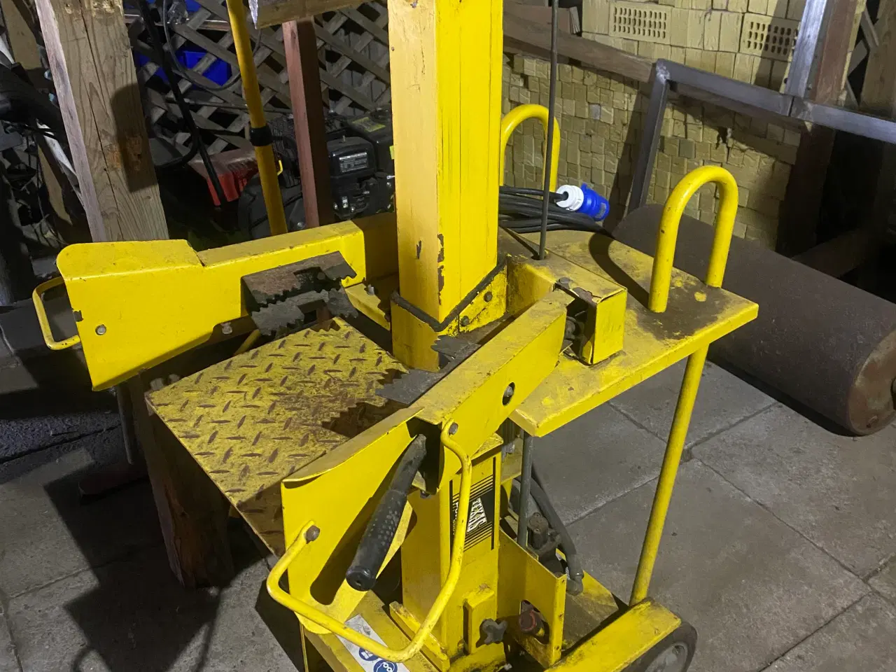 Billede 1 - Brændekløver