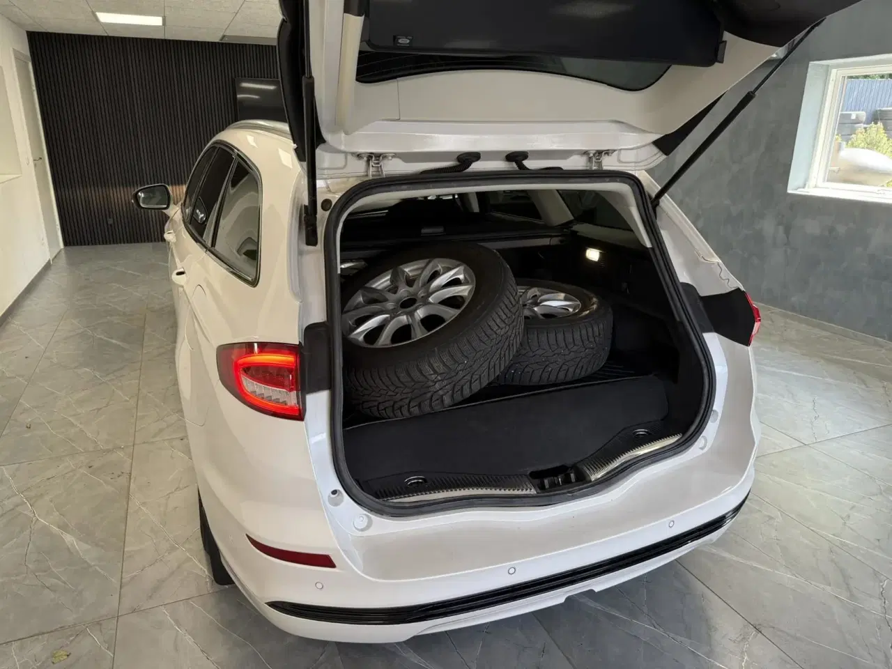 Billede 11 - Ford Mondeo 2,0 HEV  Hybrid Titanium 187HK Stc 6g Aut.