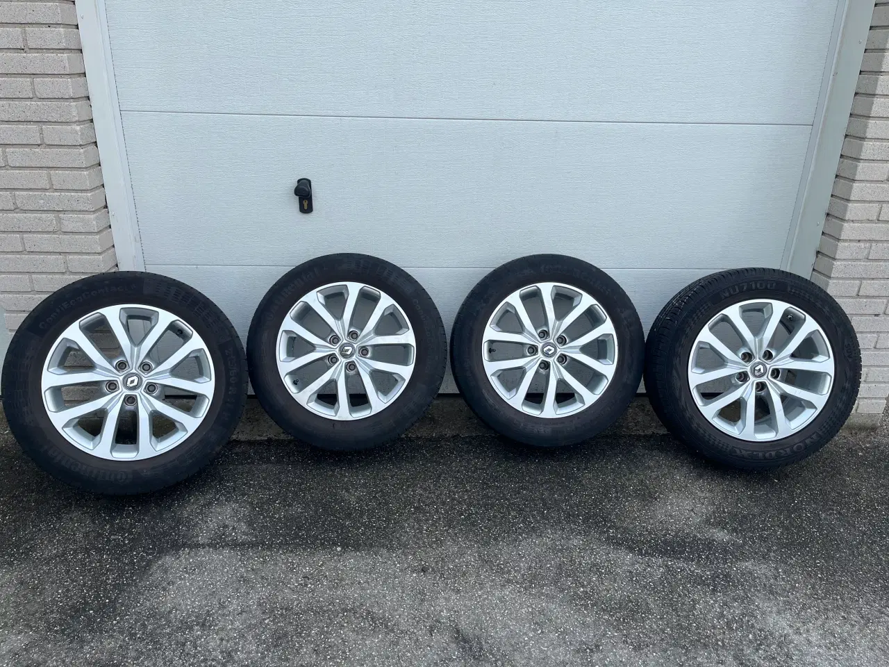 Billede 1 - Super flotte 17 originale renault alufælge