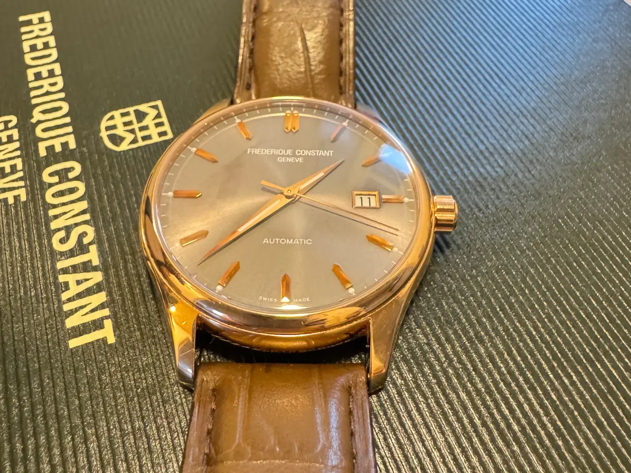 Billede 9 - Sælger Frederique Constant ur  Ref. FC-303LGR5B4  
