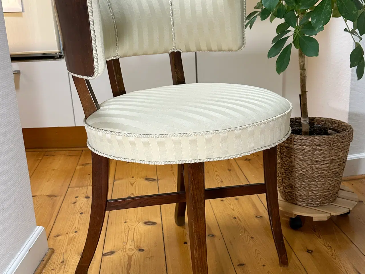 Billede 3 - Stol af Magnus l. stephensen, utrolig smuk