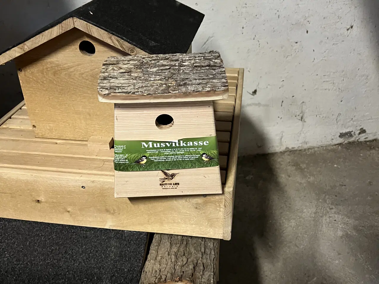 Billede 16 - Hej, jeg har nogle naturvarer, fugle, egern, pinds