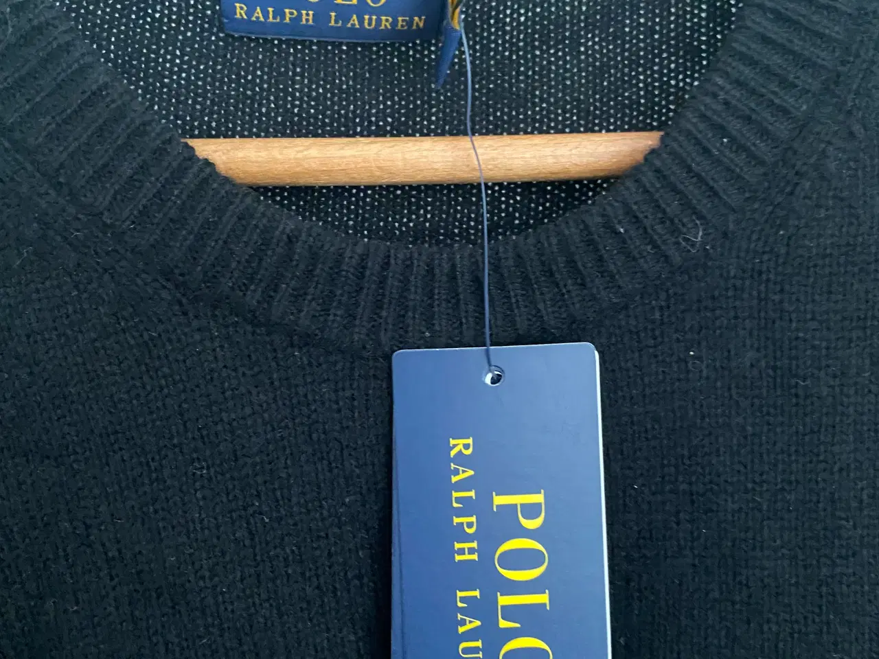 Billede 4 - Ralph Lauren bluse i uld 