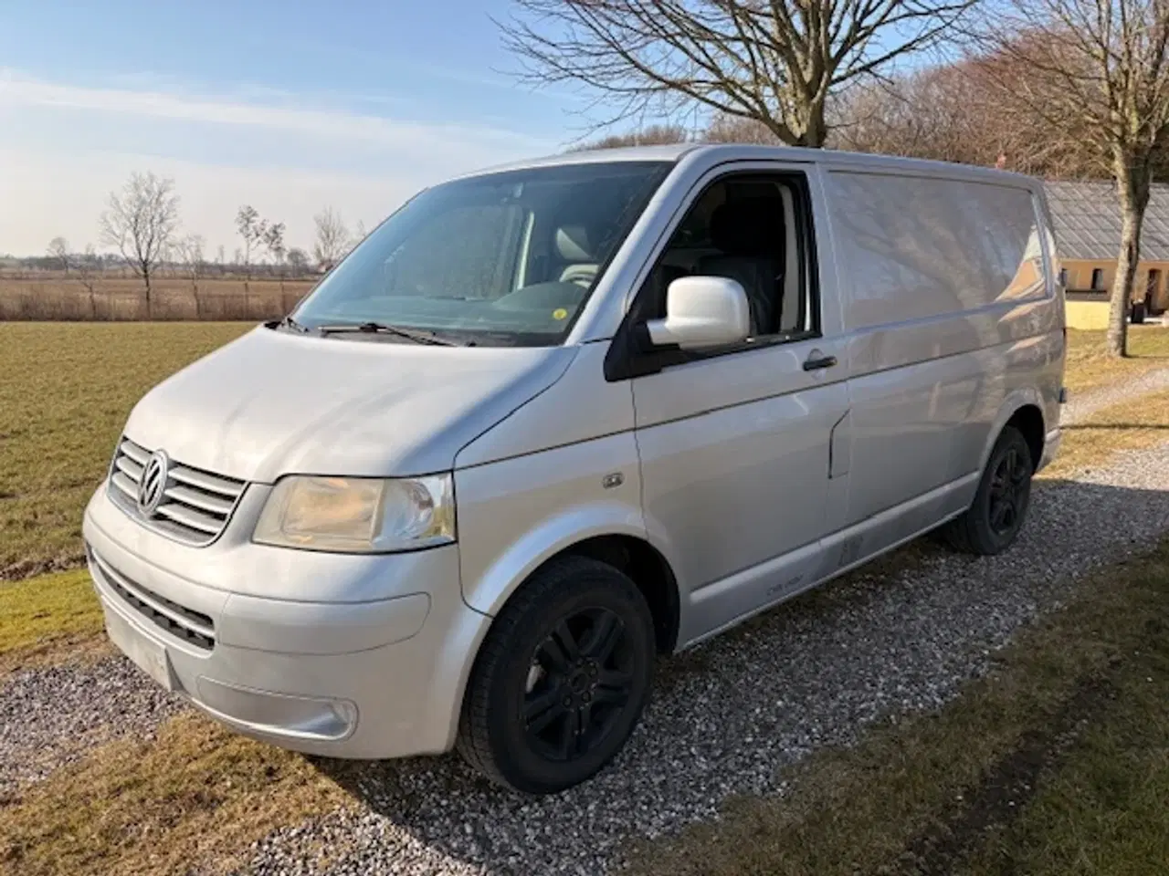 Billede 2 - VW Transporter 2,5 TDi 130 Kassevogn aut. Nysynet