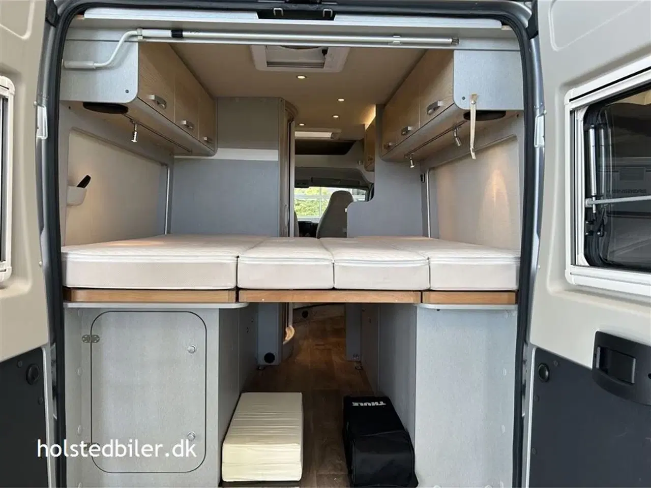 Billede 17 - 2021 - Hymer Hymercar Free 602   2 lange senge og 6 meter - automatgear.