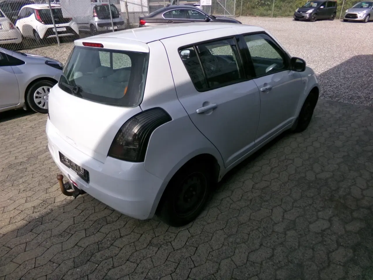 Billede 4 - Suzuki Swift 1,3 GL-A