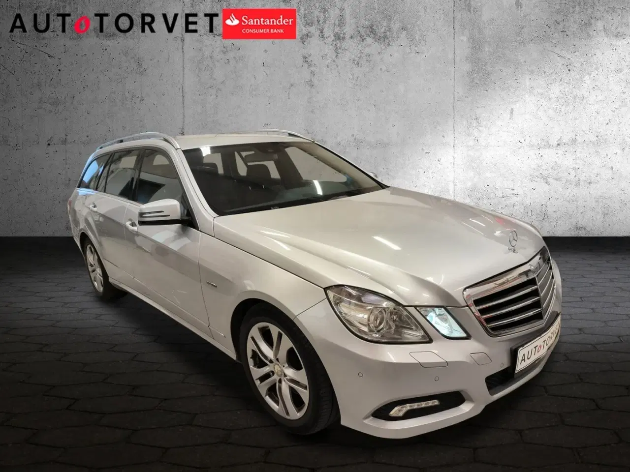 Billede 2 - Mercedes E300 3,0 CDi Elegance stc. aut. BE