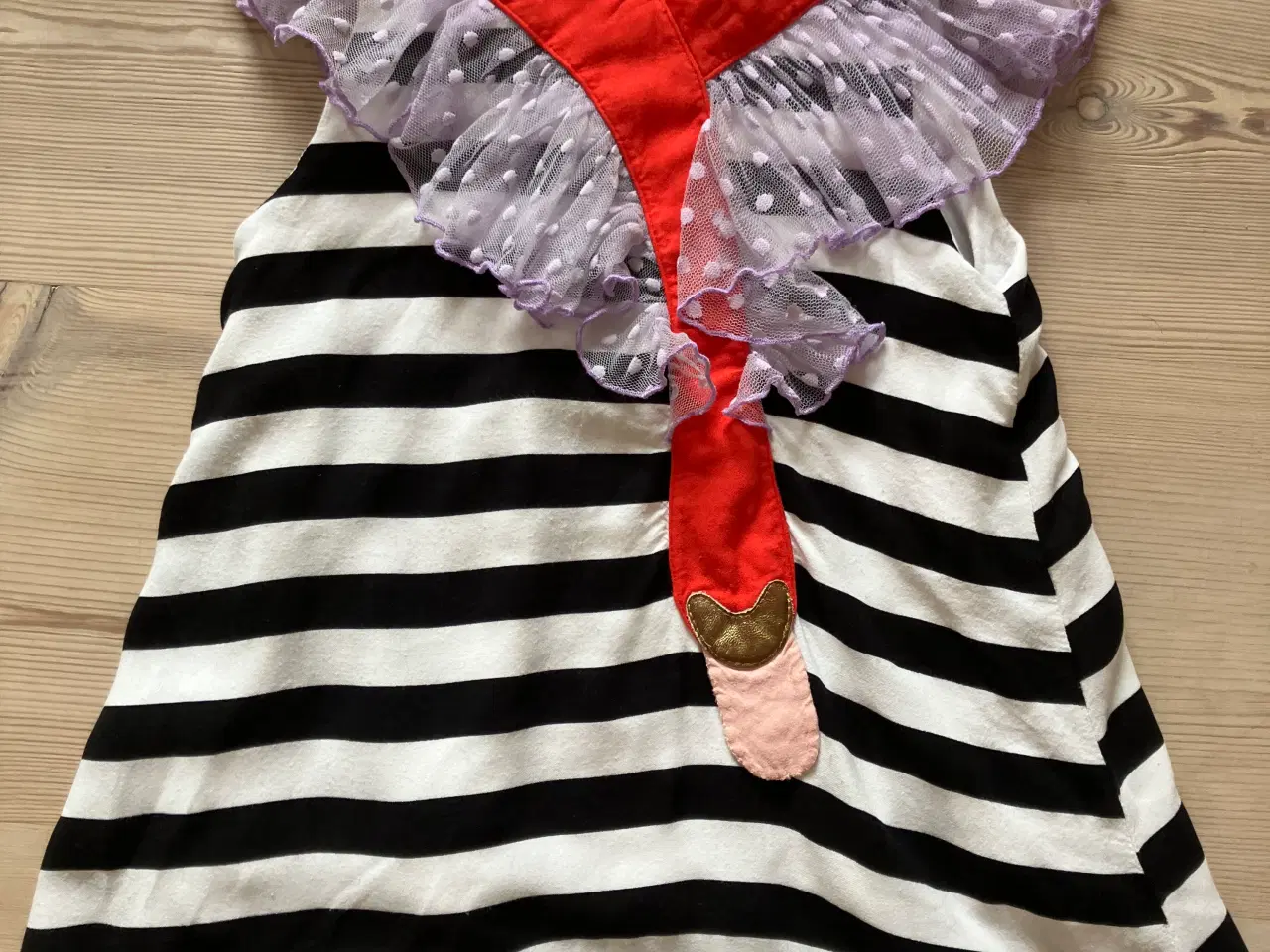 Billede 2 - Farverig kjole fra Wauw Capow by BangBang Copen..