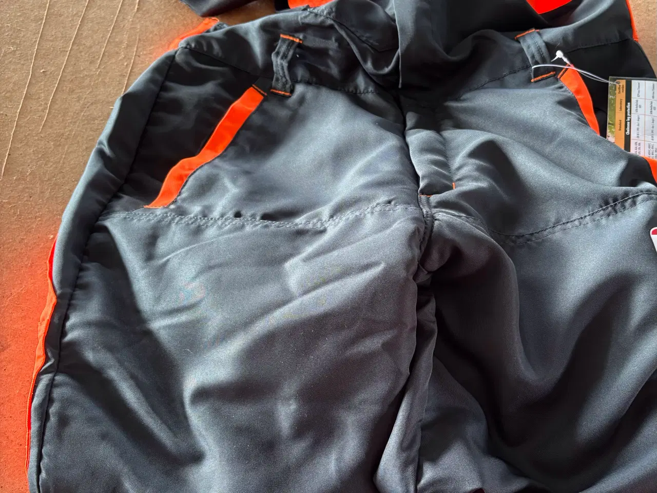 Billede 3 - Sikkehedsoverall 