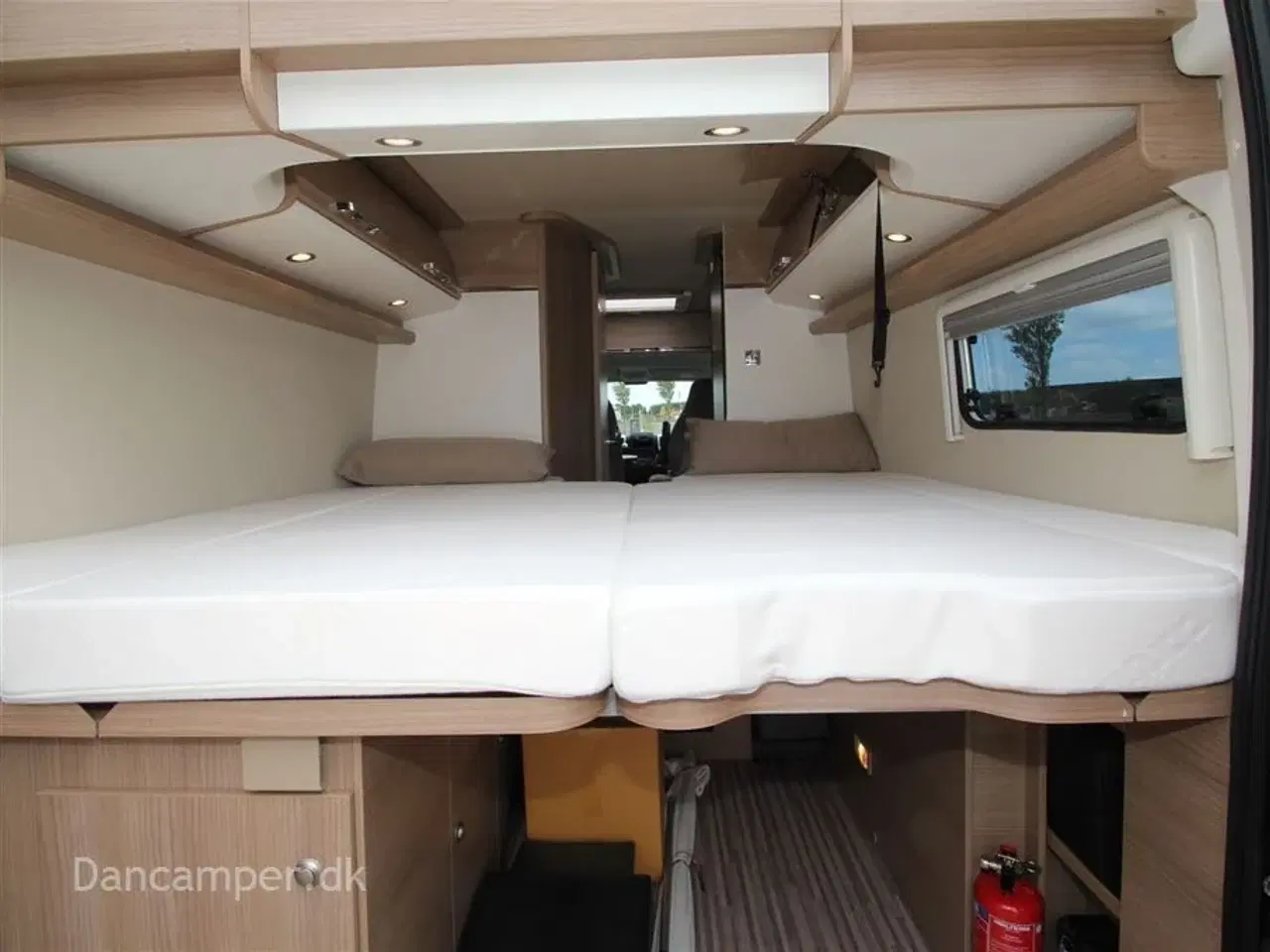 Billede 5 - 2019 - Carthago van 640 LE Chaming Carthago Charming, Luksusvan godt udstyret - Enkeltsengsmodel. 150Hk Automatgear - Solcelle - inverter mm.