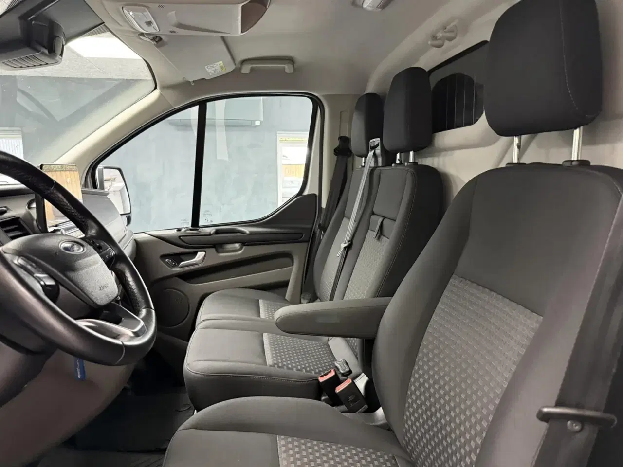 Billede 8 - Ford Transit Custom 300 L2H1 2,0 TDCi Trend 130HK Van 6g Aut.