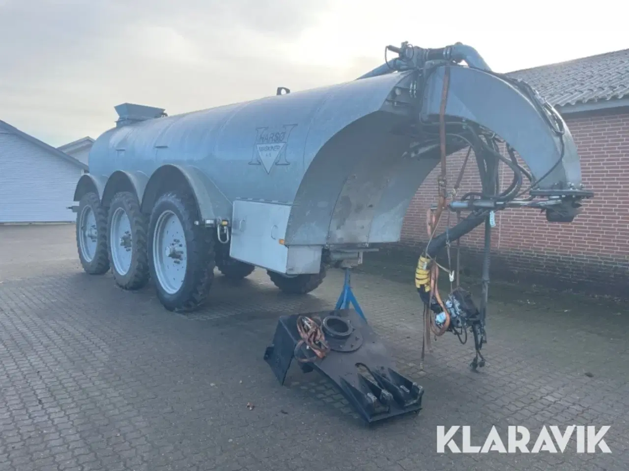 Billede 6 - Gyllevogn Harsø 20 ton specialdesignet med svanehals