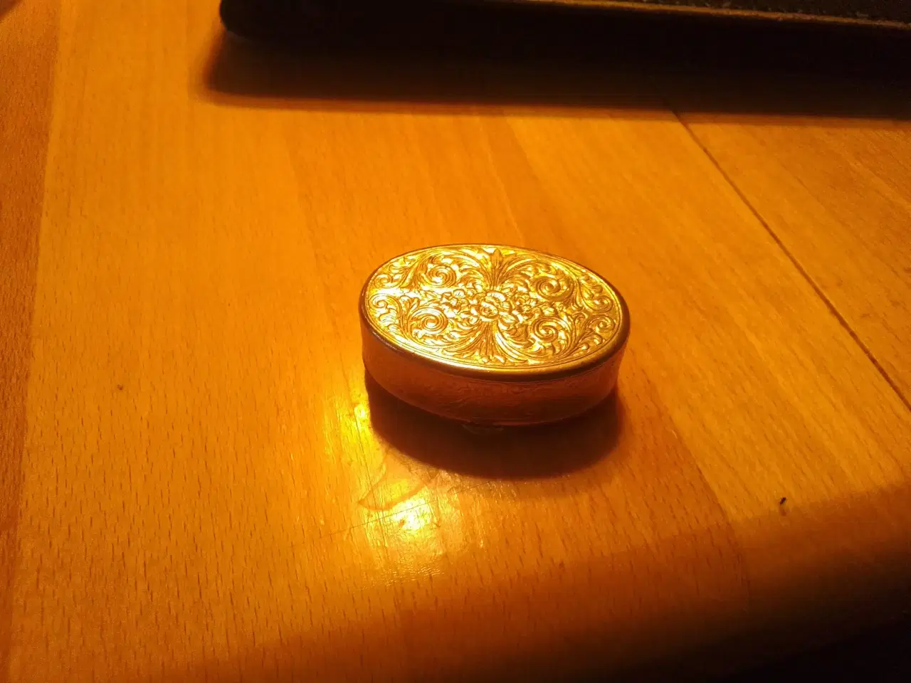 Billede 4 - 2 pilleæsker i metal