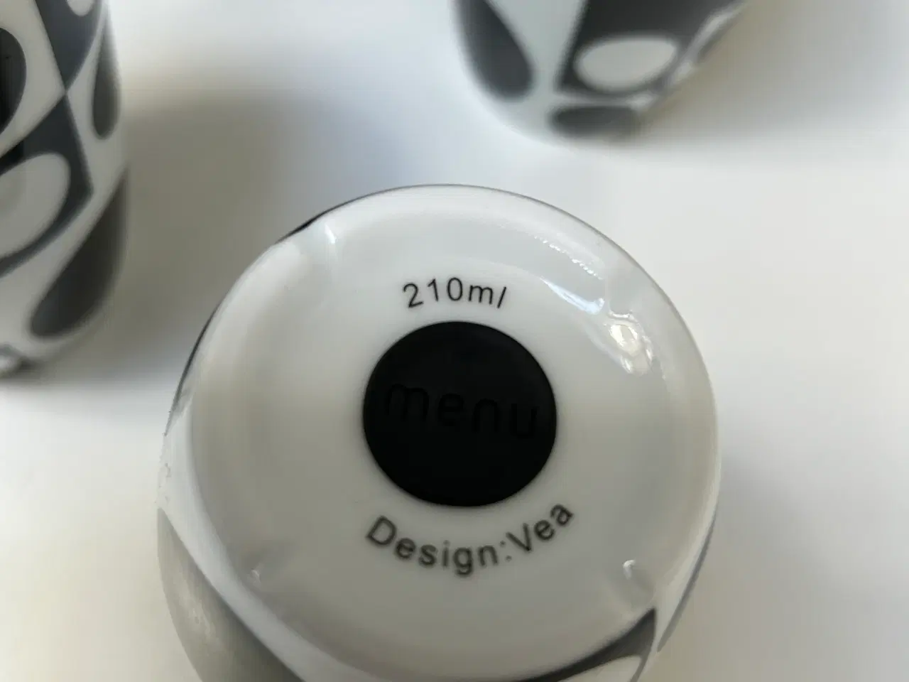 Billede 2 - 4 Termokrus, Verner Panton med sort deco.200