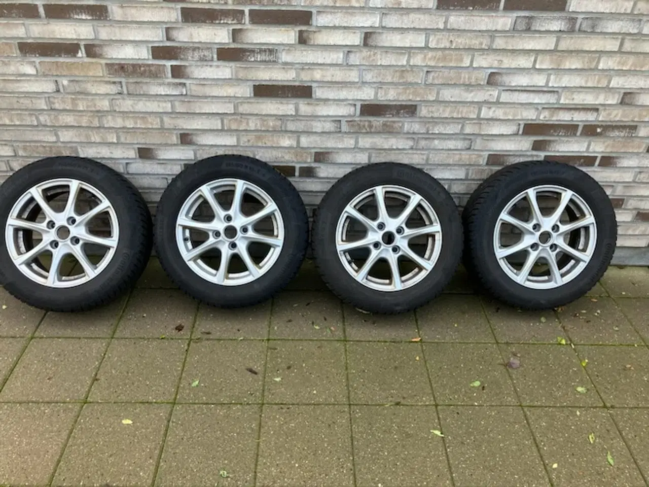 Billede 2 - Orignale Ford Fiesta Alu 196/60R15 m vinterdæk