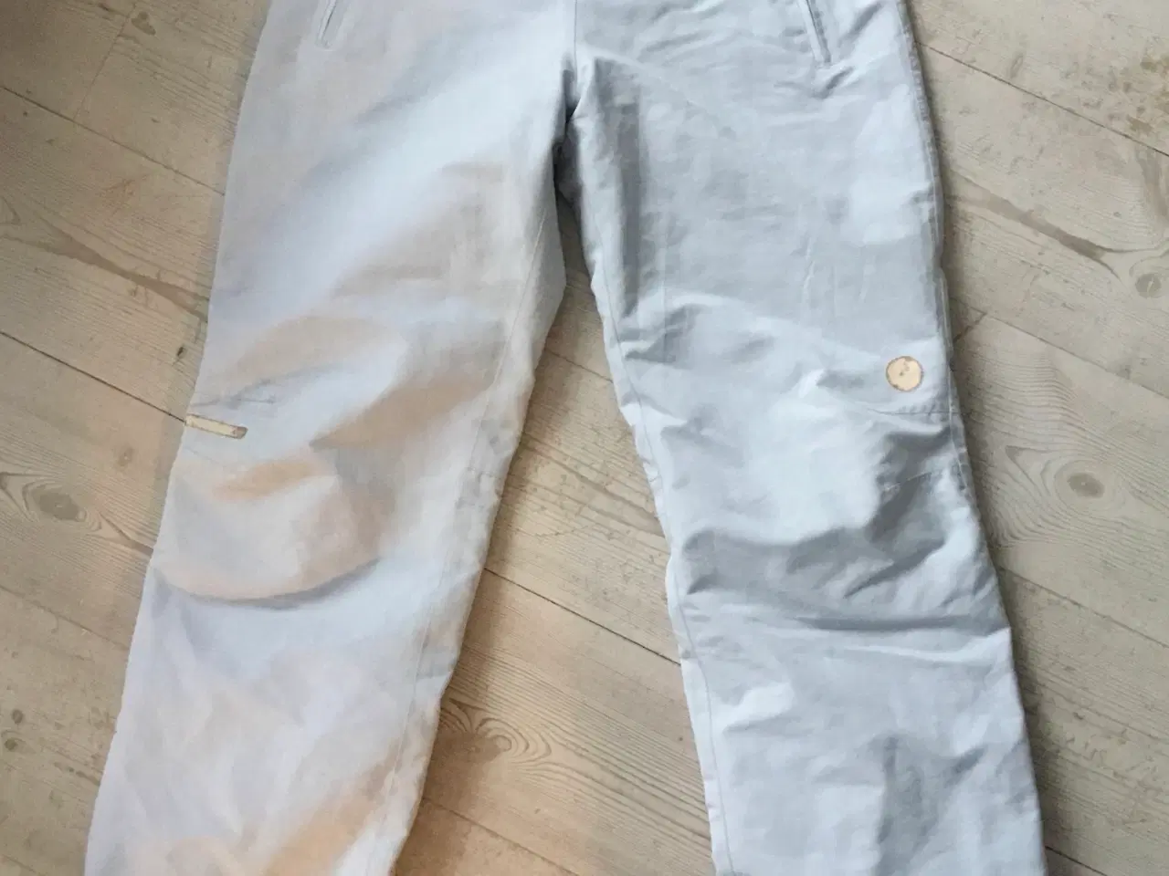 Billede 1 - Dameskibukser str. 40.