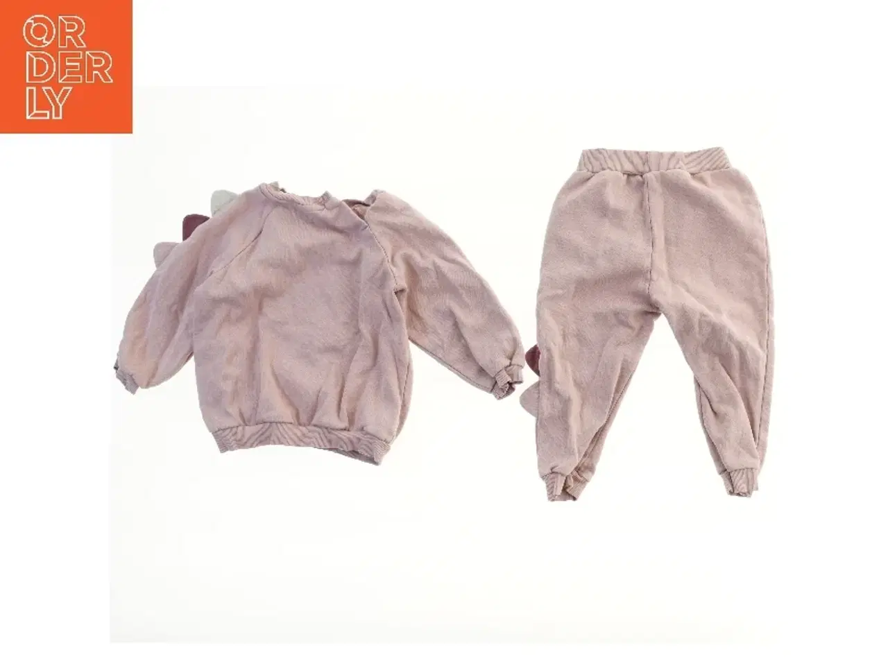 Billede 2 - Sweatsæt med dinosaurdetaljer fra H&M (str. 92)