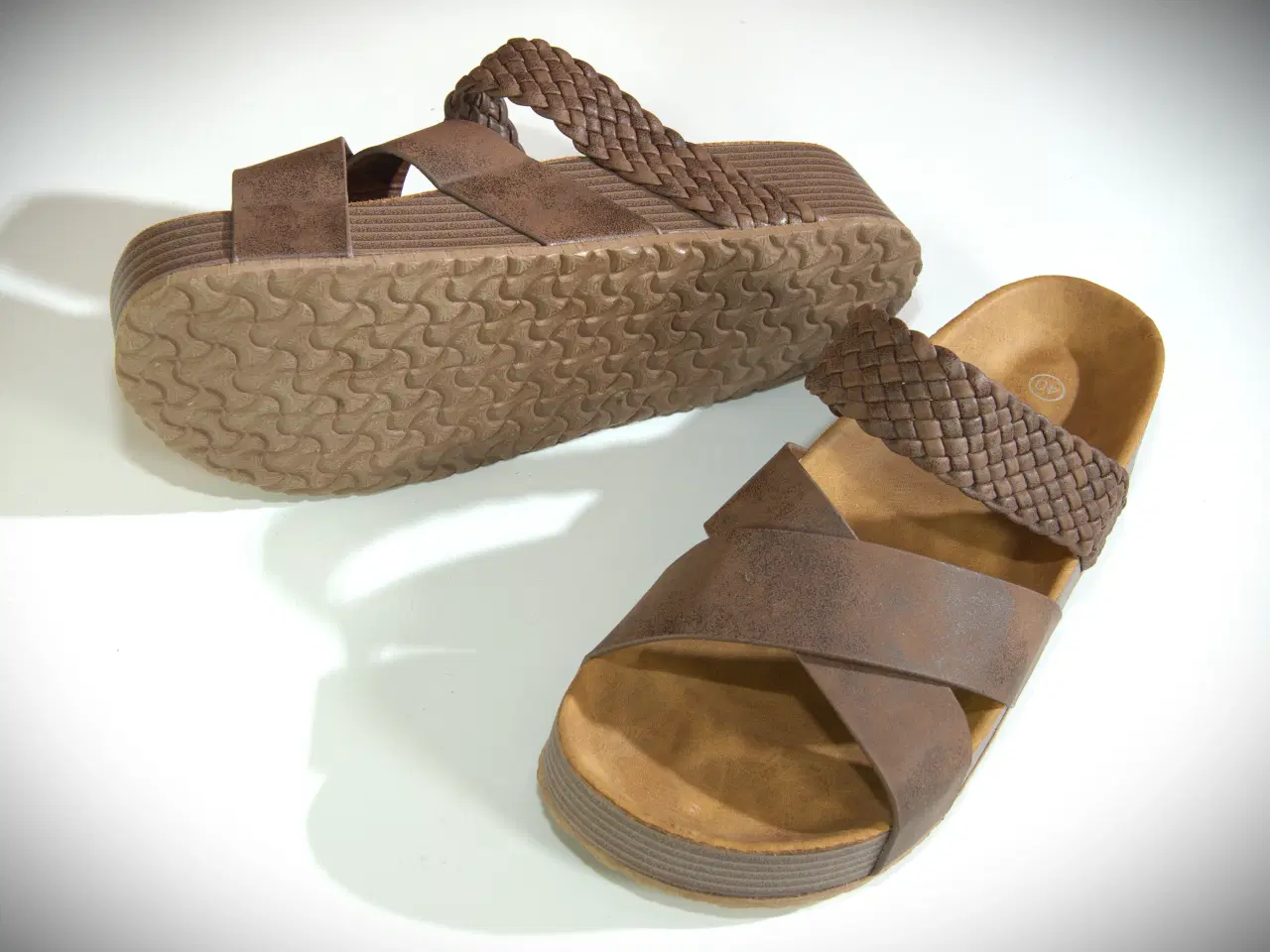 Billede 5 - Solide vintage damesandaler, velholdte.