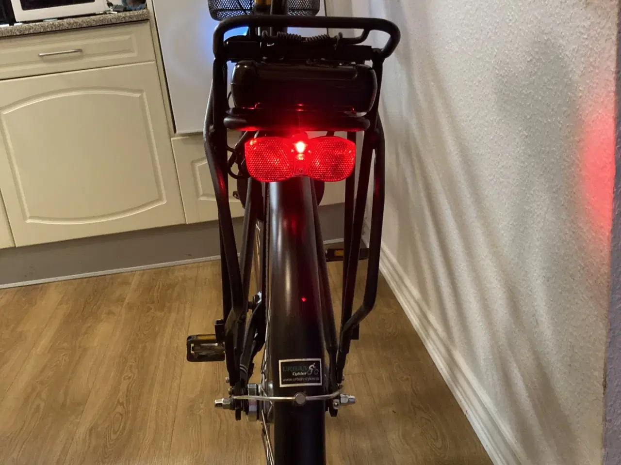 Billede 5 - flot Batavus dame elcykel 28"  7 gear.
