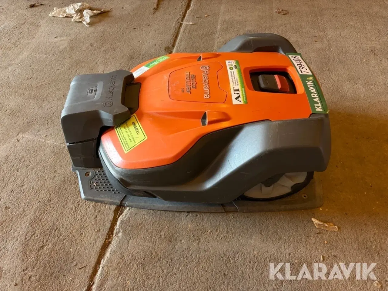 Billede 2 - Robot plæneklipper Husqvarna 550 med ladestation