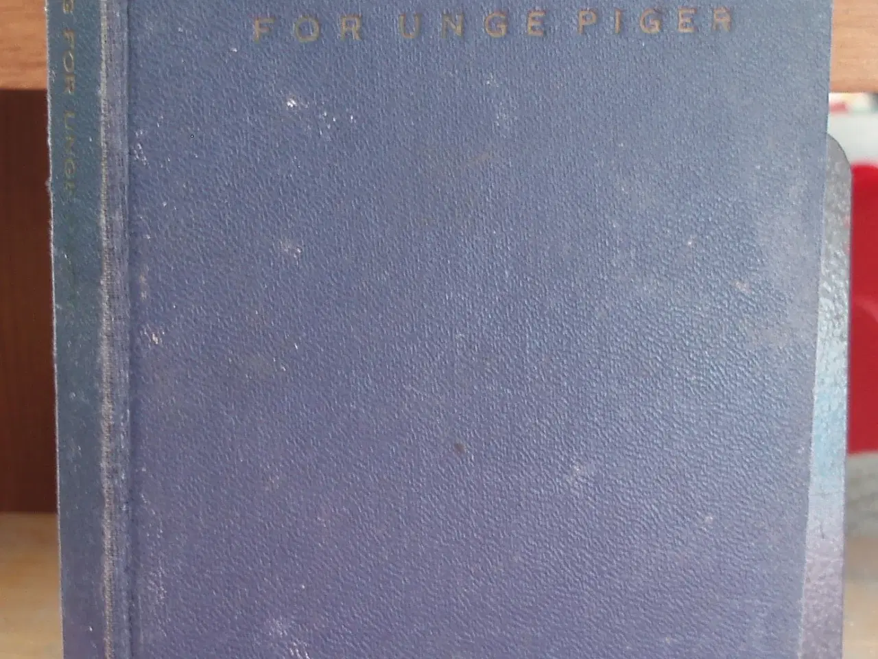 Billede 1 - Køkkenbog for unge piger