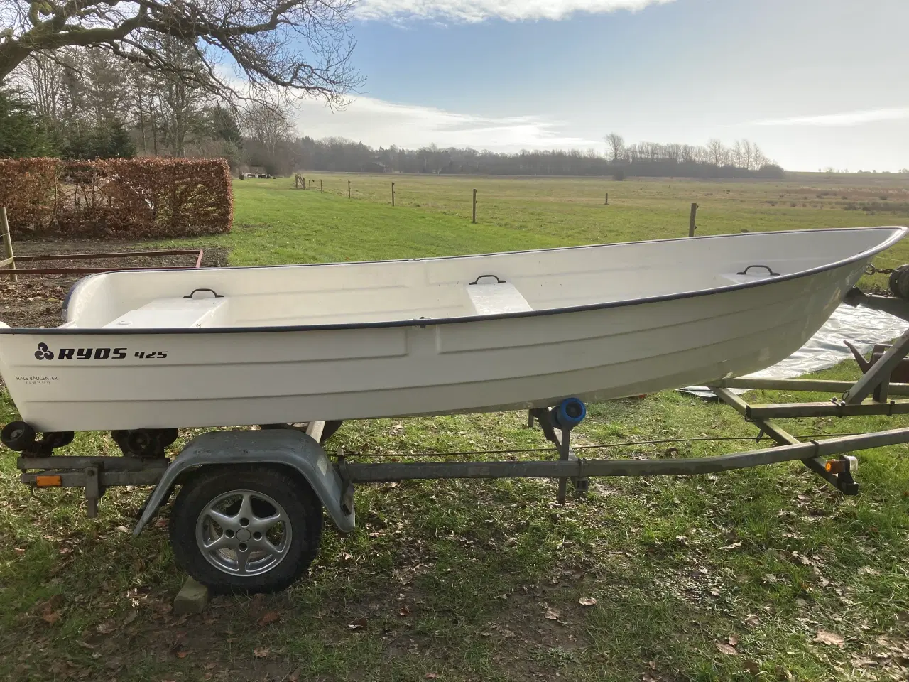Billede 6 - Jolle og motor
