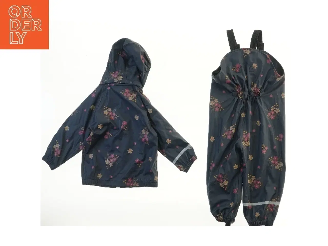 Billede 2 - Blomstret regnsæt til børn fra Name It (str. 92)