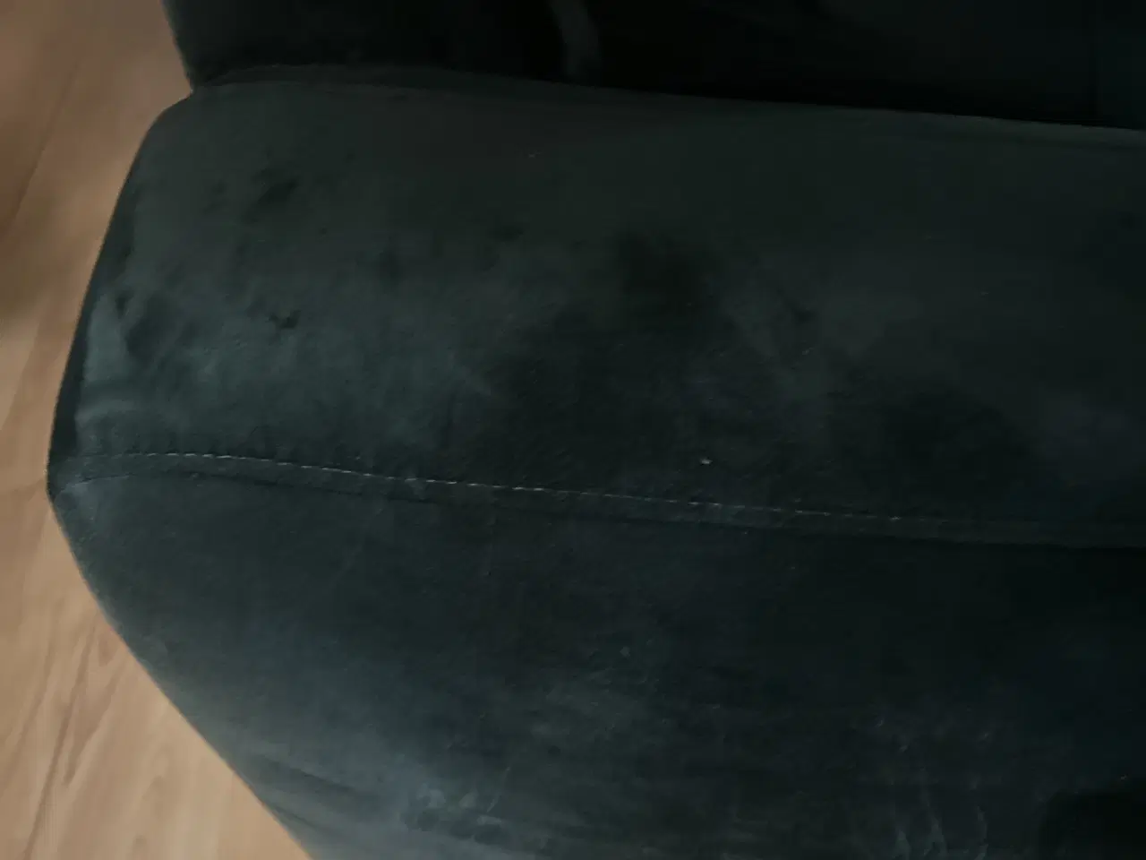 Billede 3 - Lækker grøn velour U-sofa
