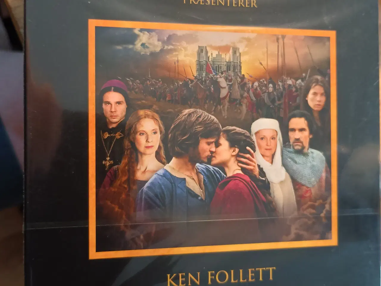 Billede 1 - Uendelige Verden, DVD boxsæt.