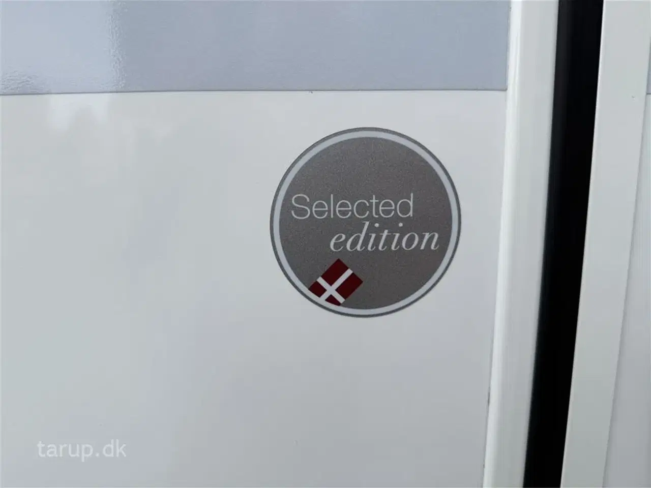 Billede 3 - 2024 - Adria Adora 572 UT Selected Edition   Enkeltsenge, rundsiddegruppe, stort badeværelse, Alde centralvarme, aircondition og Smart Box gaskassesystem, El-gulvvarme