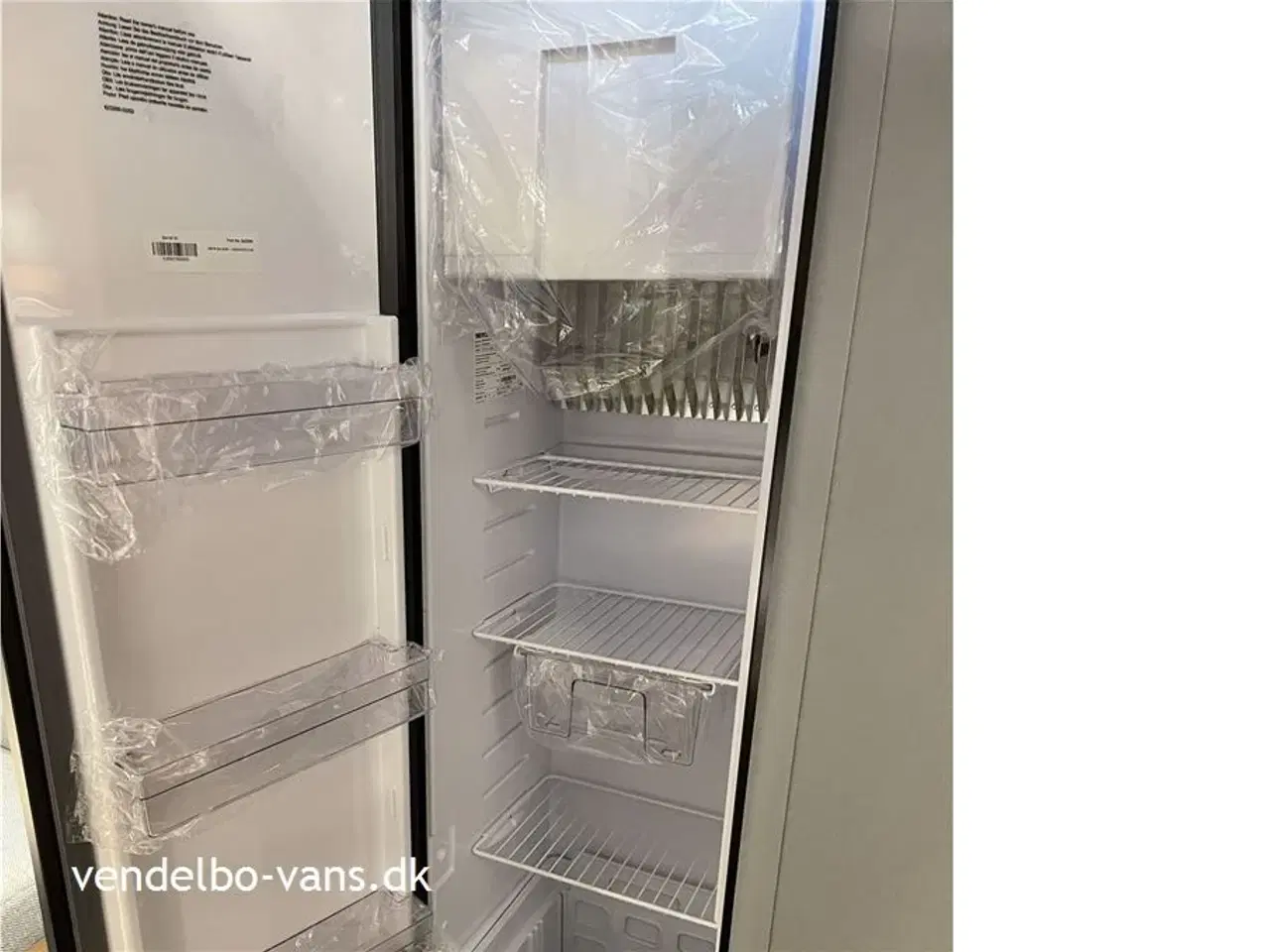 Billede 17 - 2026 - Dethleffs Just T 7052 DBM - 90 Year   Fritstående dobbeltseng med ekstra  stor garage neden under