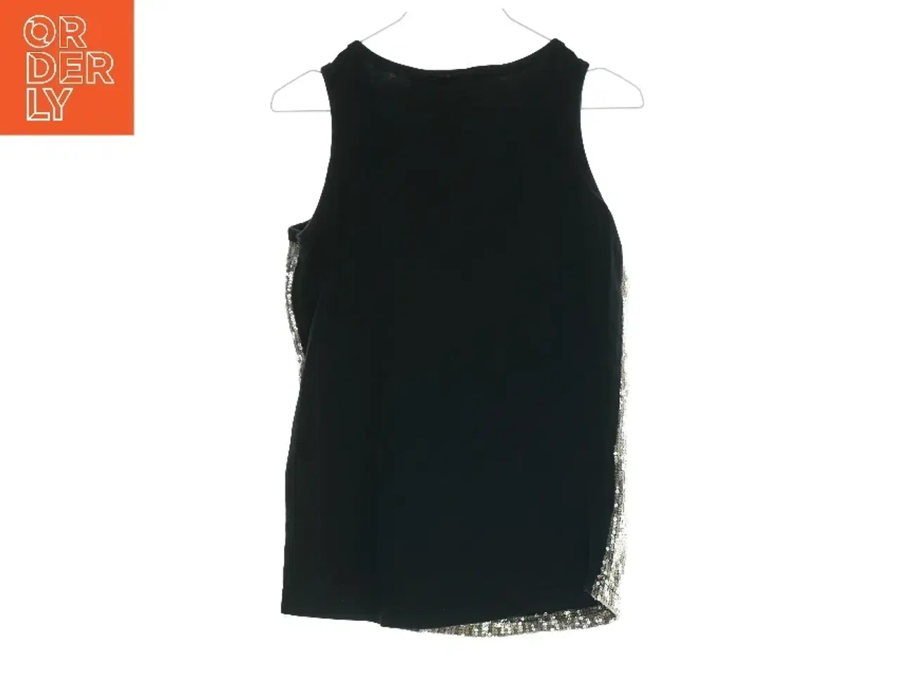 Billede 2 - Top fra D-Xel (Str 10 år)