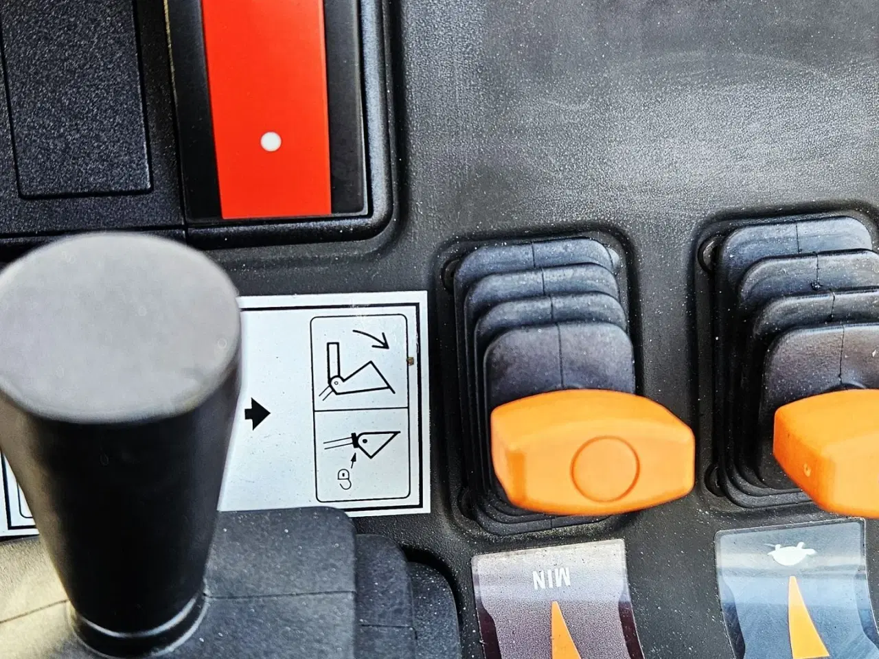 Billede 20 - Wacker Neuson WL28 / fabriksny - år 2024 / pæn udstyret og høj løftekraft