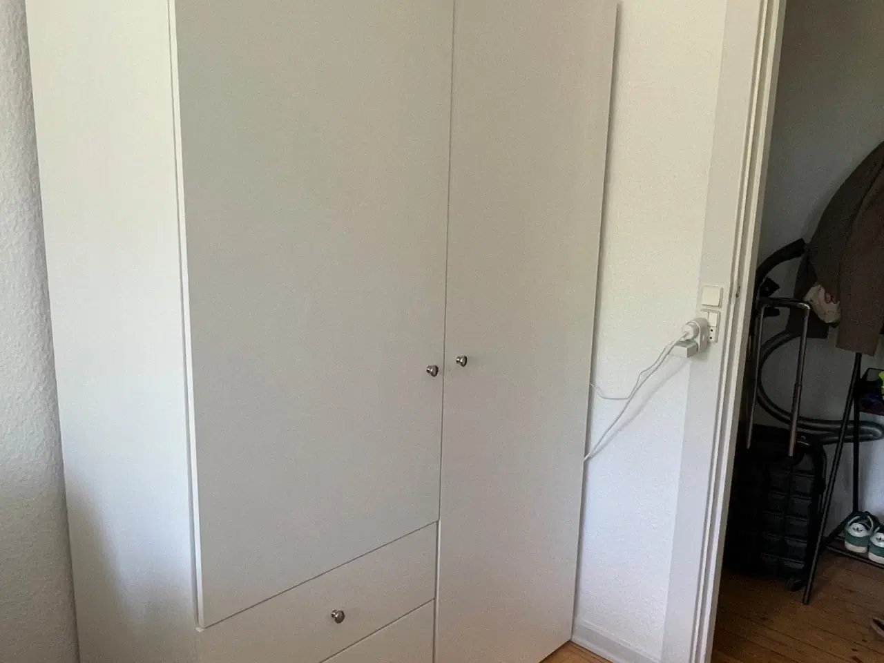 Billede 2 - Pax klædeskab fra IKEA