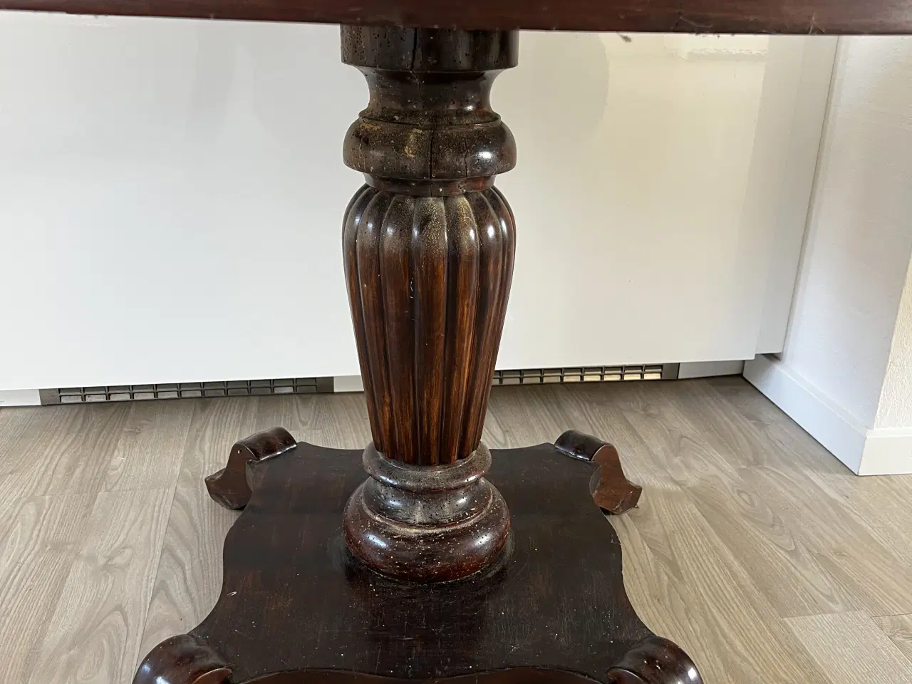 Billede 2 - Ovalt bord