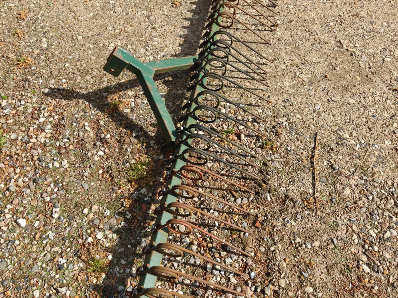 Billede 1 - 2.5 meters rive til kompakttraktor