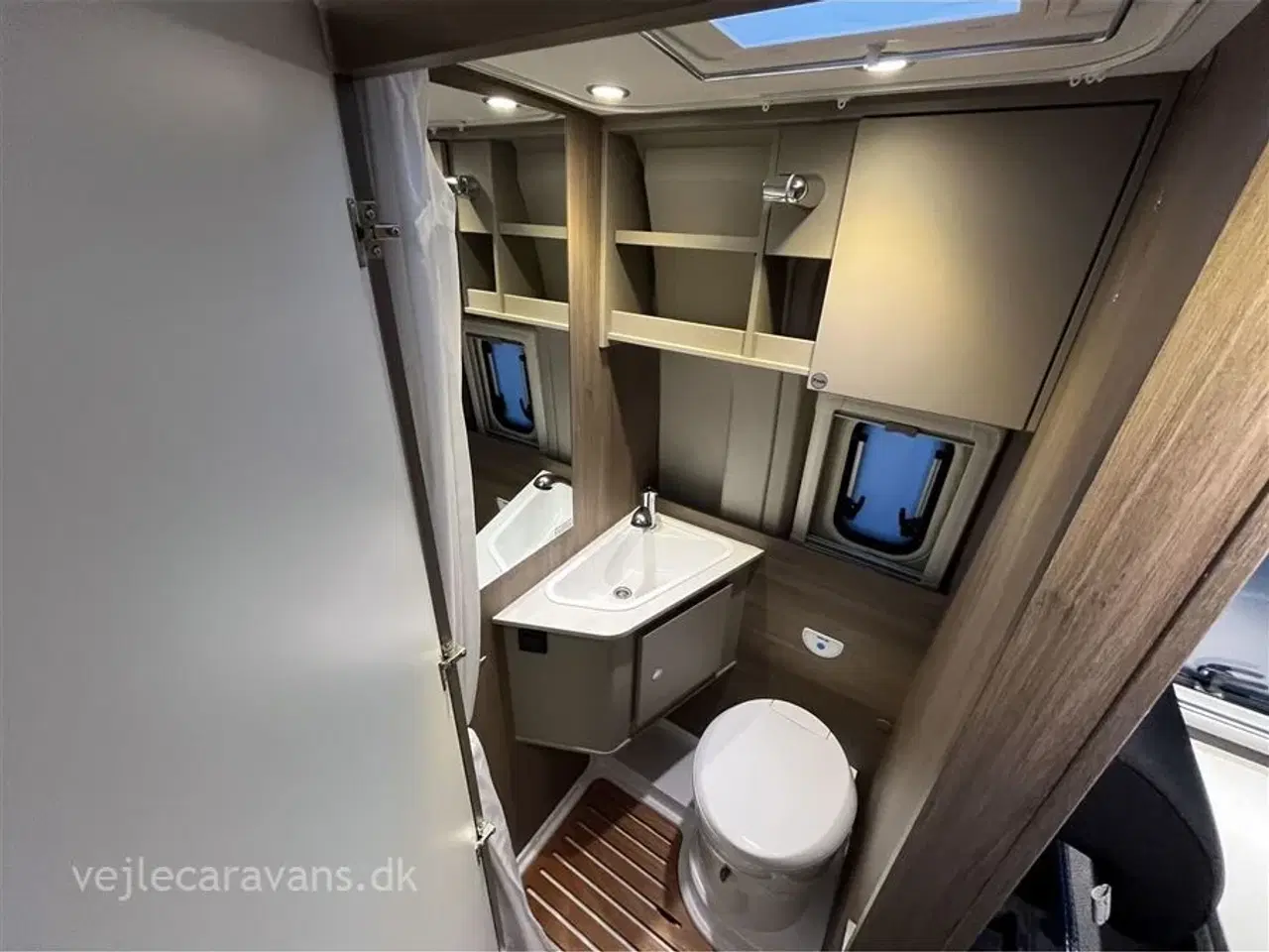 Billede 12 - 2026 - Carado CV602