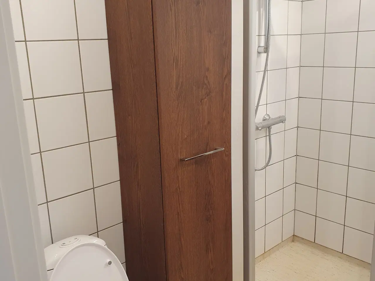 Billede 1 - Ikea badeværelsemøbler 