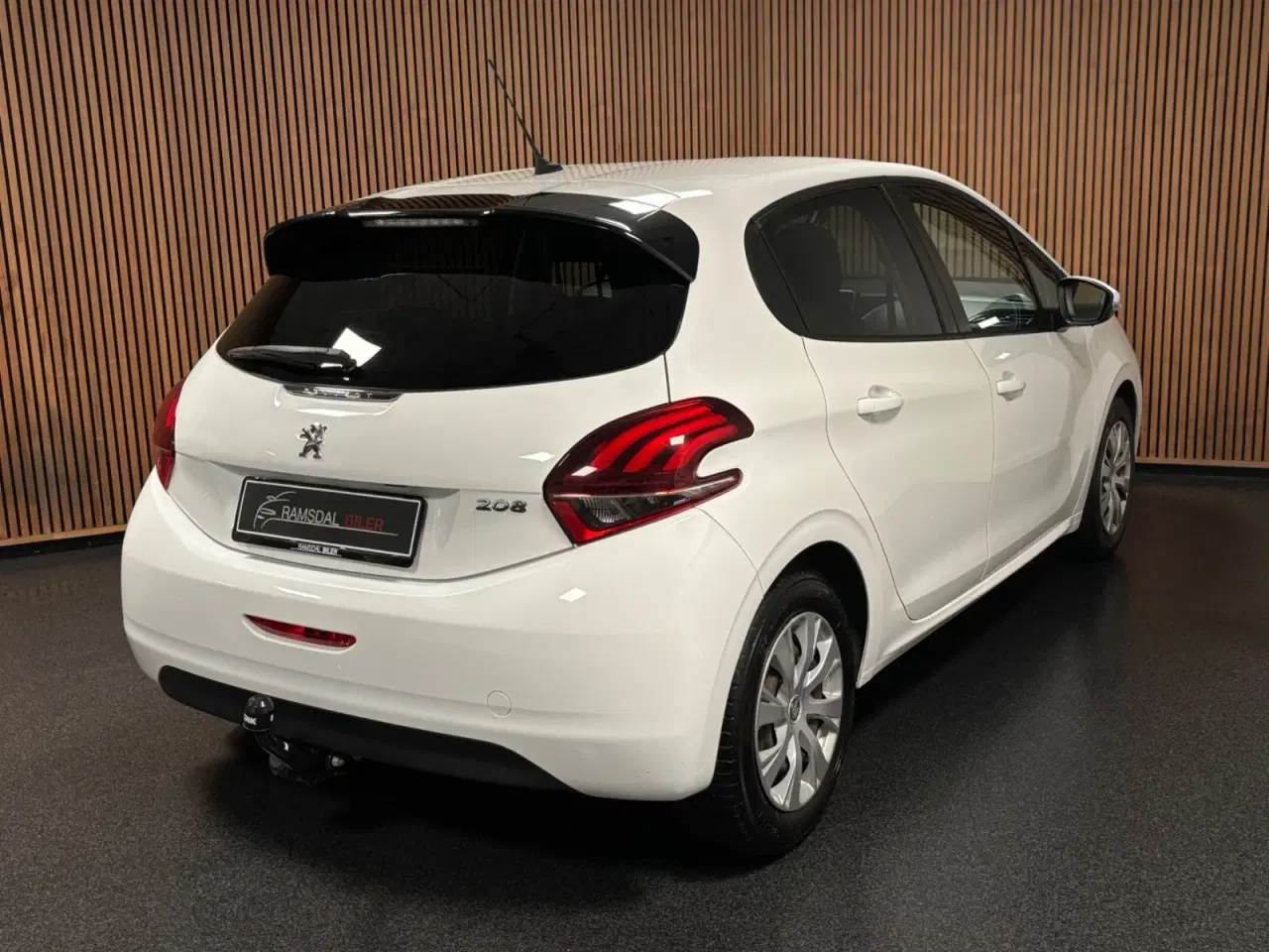 Billede 4 - Peugeot 208 1,2 e-THP 82 Active