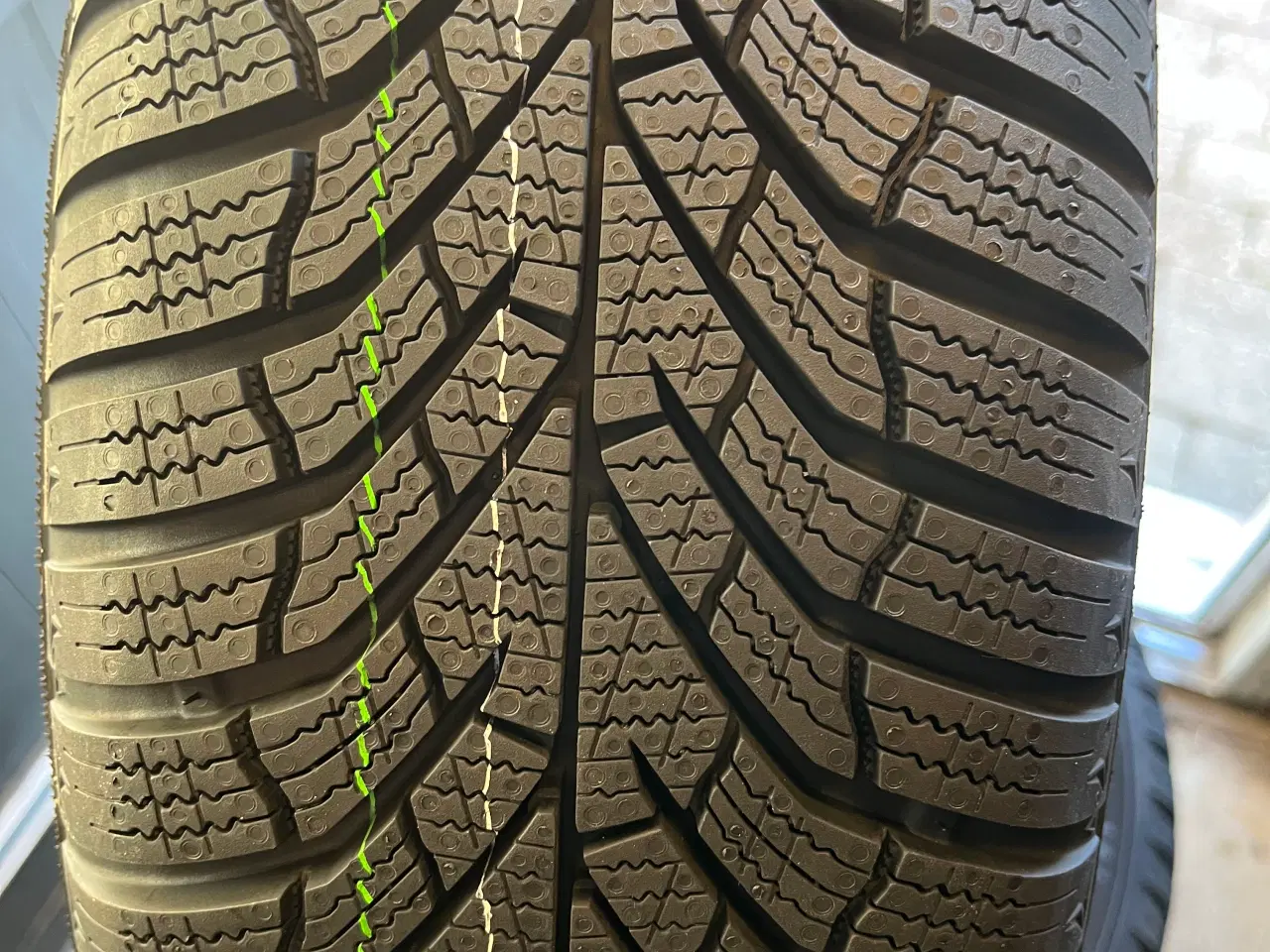 Billede 2 - Nye Vinterhjul 175-65-14 Kumho.