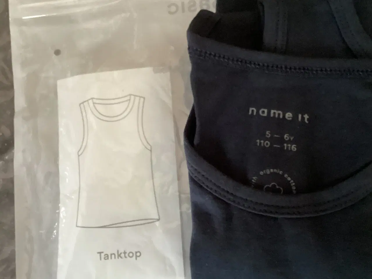 Billede 2 - Undertrøjer / tanktop 