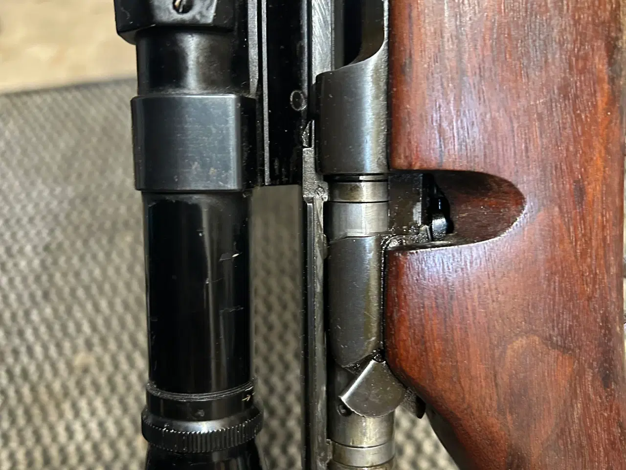 Billede 3 - Jagtriffel kal. 222