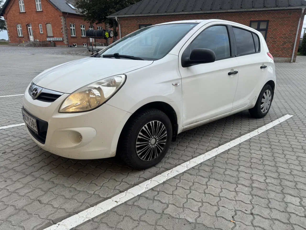 Billede 1 - Nysynet Hyundai i20
